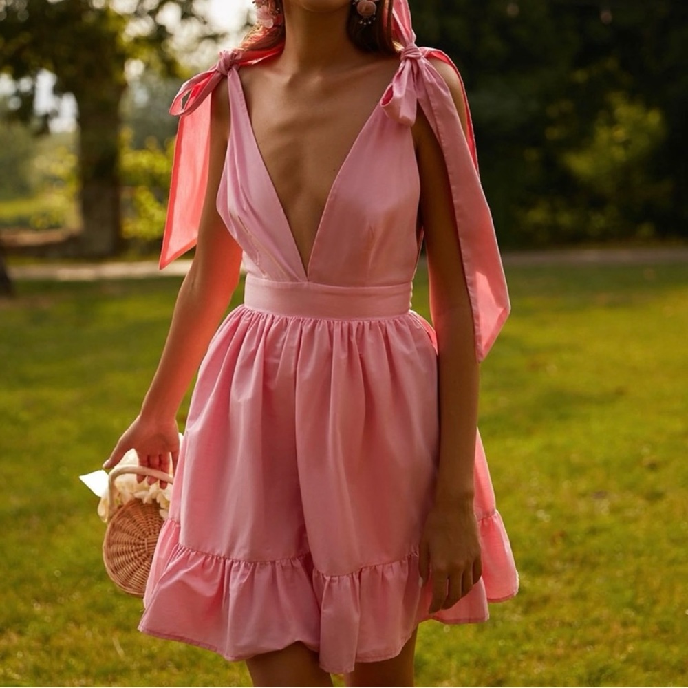 NWT Alamour The Label - Cellina Mini Dress Size Small S Tie Shoulders Sundress